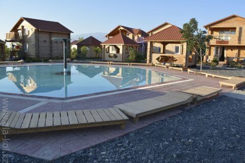 Уялы Resort